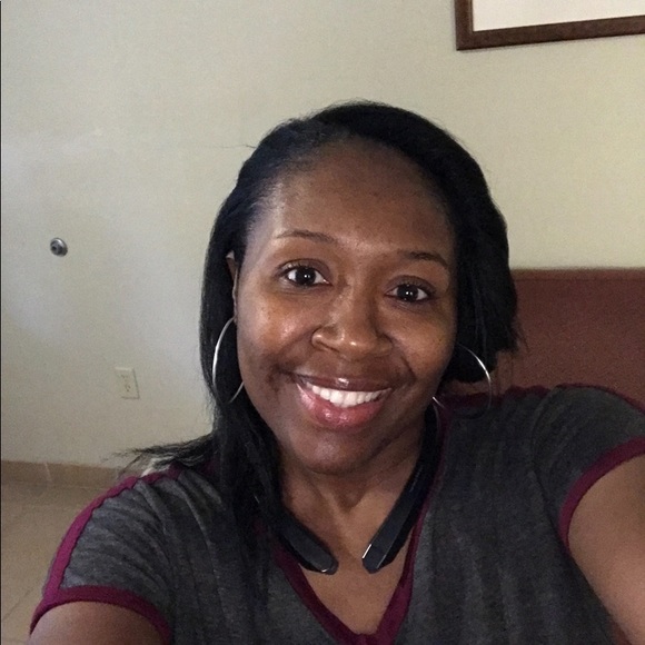 Meet your Posher, Tonja - Picture 1 of 1